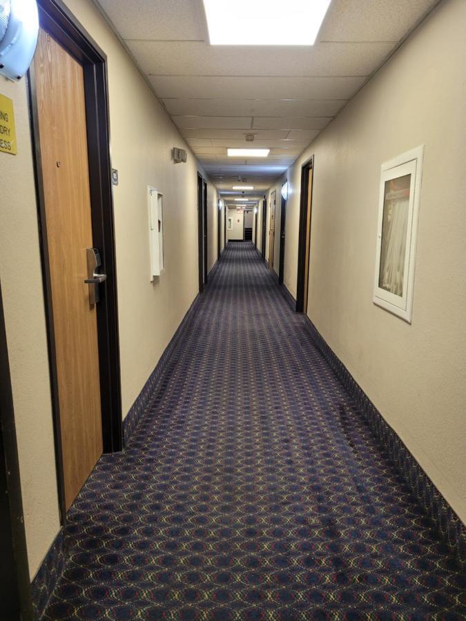 Raceway Inn Мартінсвілл Екстер'єр фото